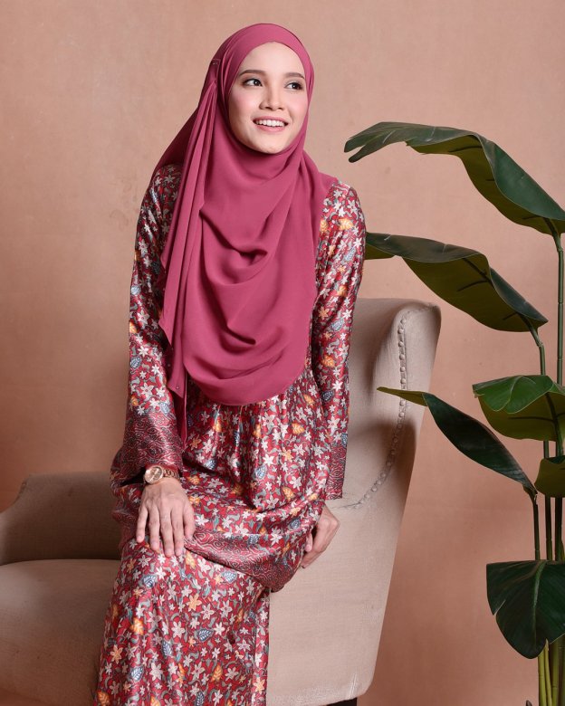 Baju Kurung Batik Pleated Arina - Sky Red