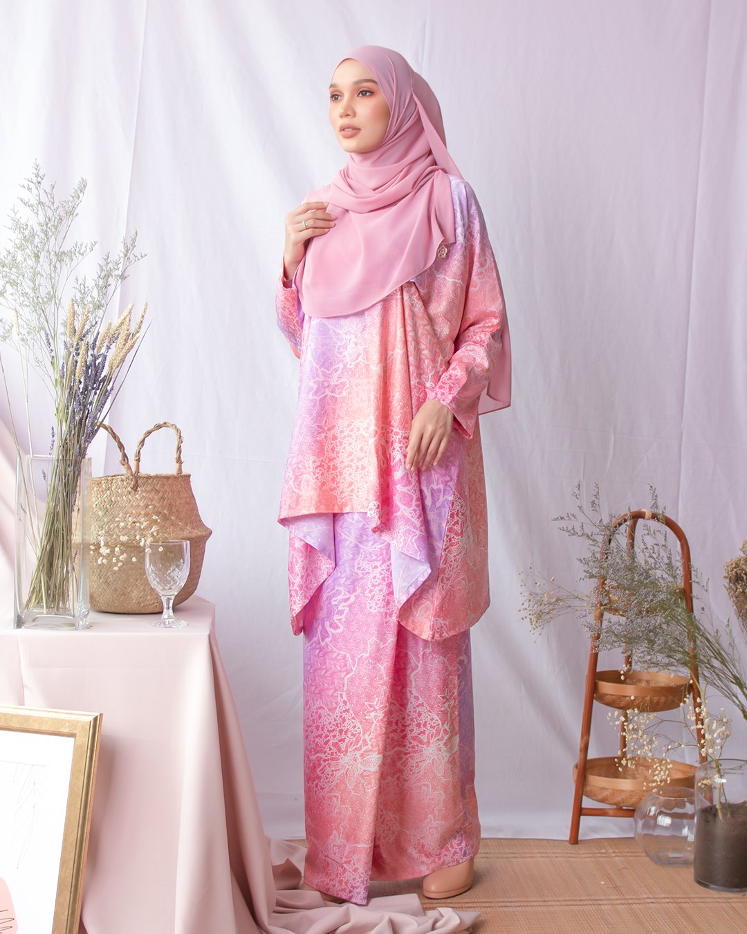 Baju Kurung Batik Kaftan Adaya - Flamingo Pink