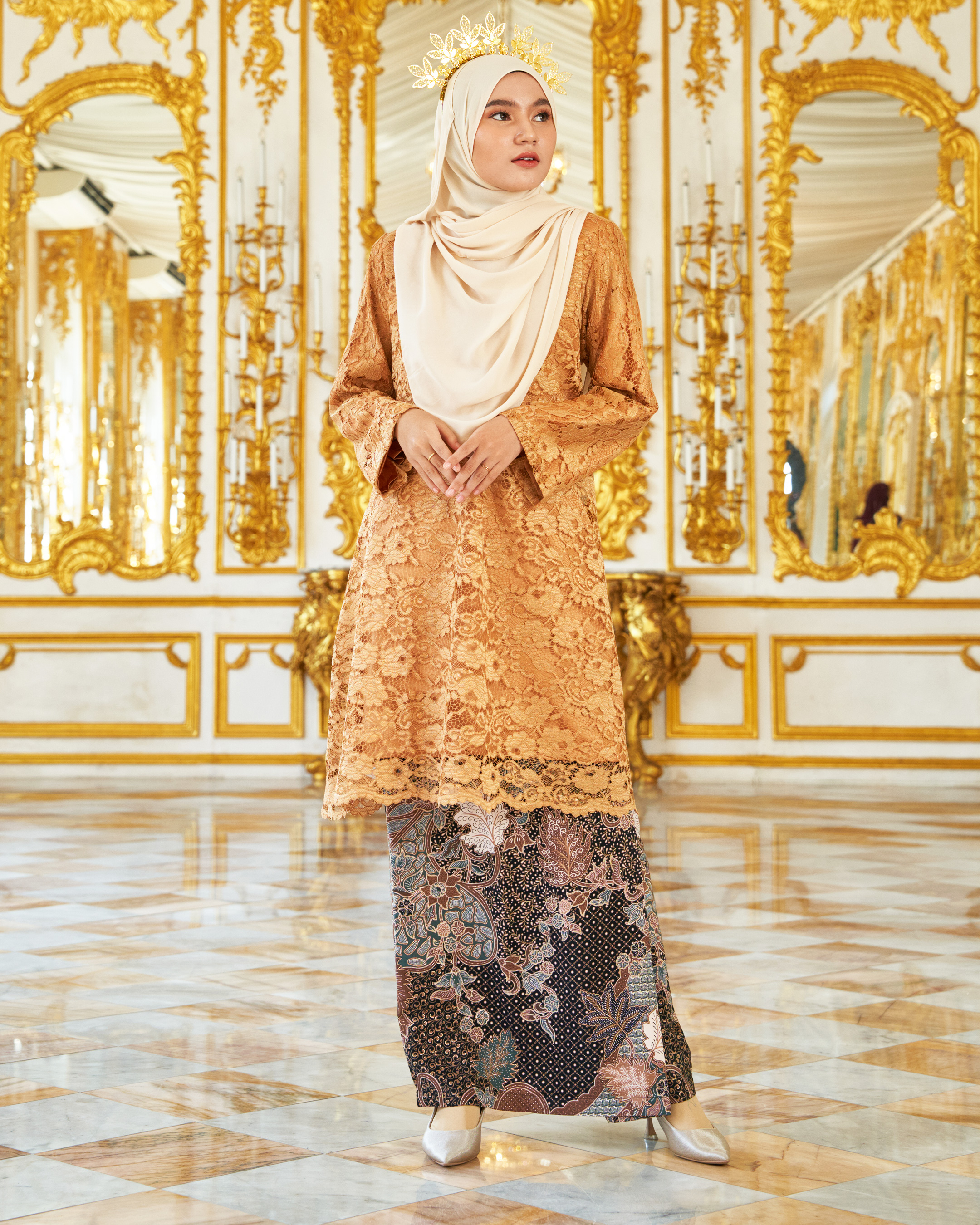 Baju Kurung Lace Batik Alexa - Fawn Beige