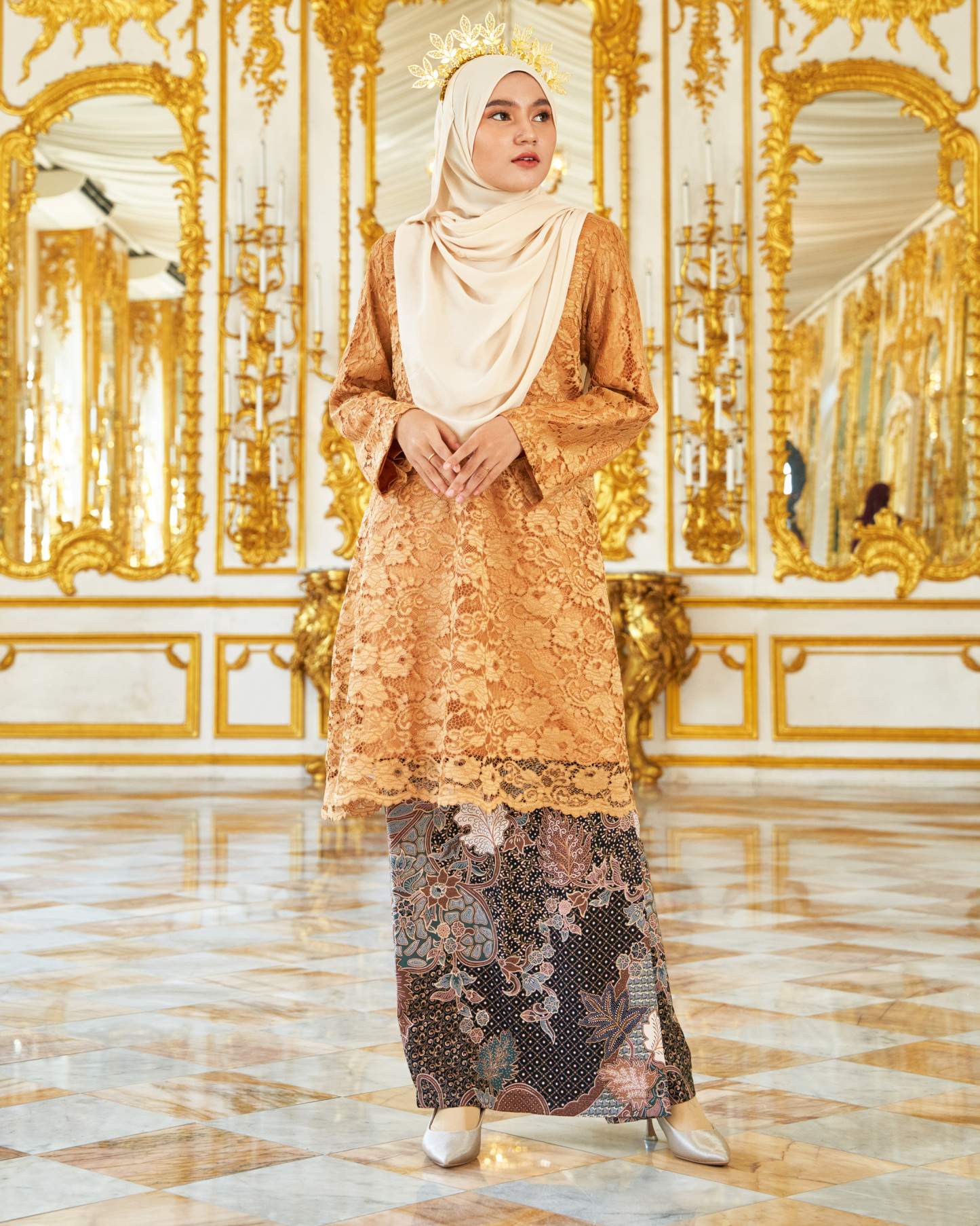 Baju Kurung Lace Batik Alexa - Fawn Beige