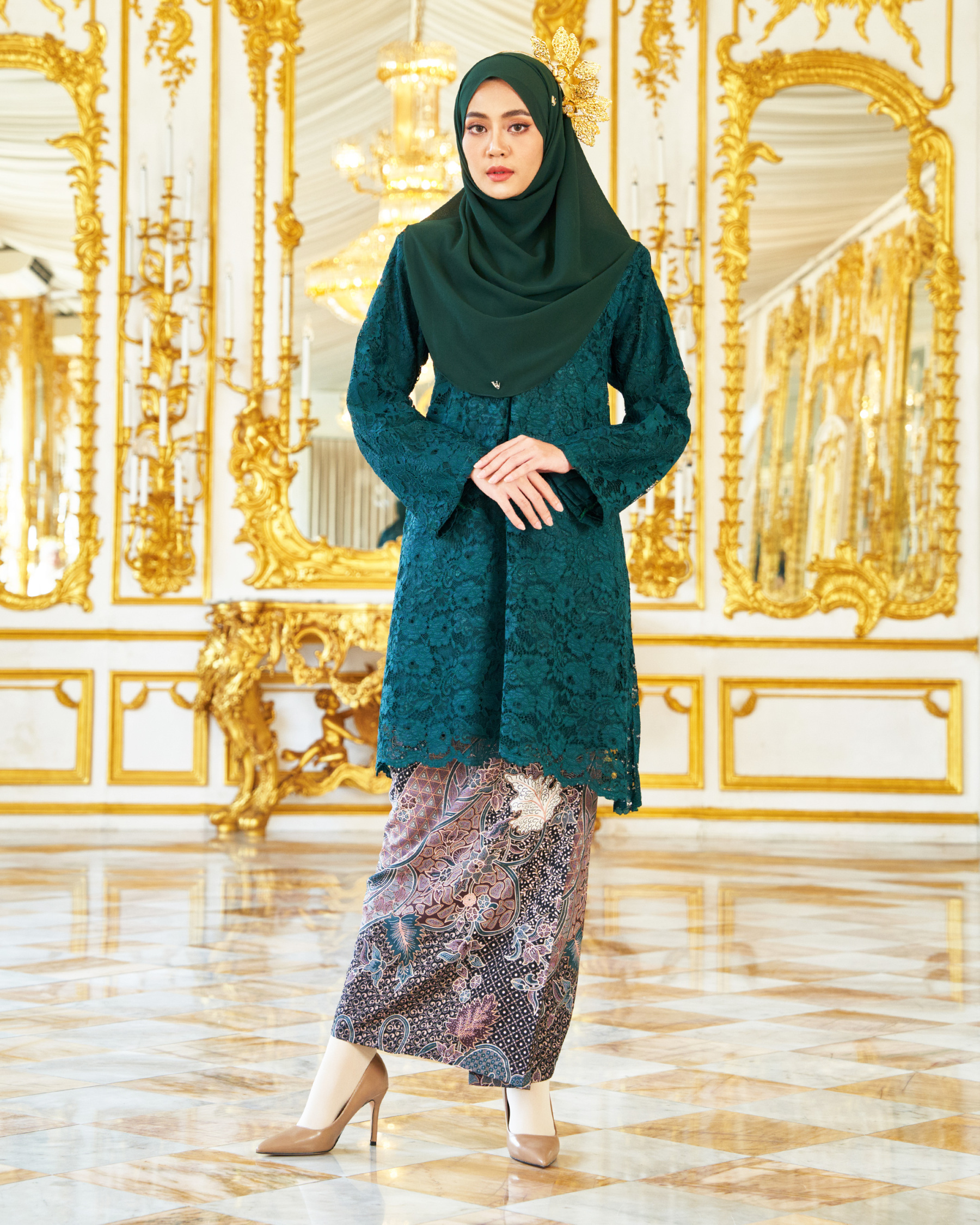 Baju Kurung Lace Batik Alexa - Zamrud Green