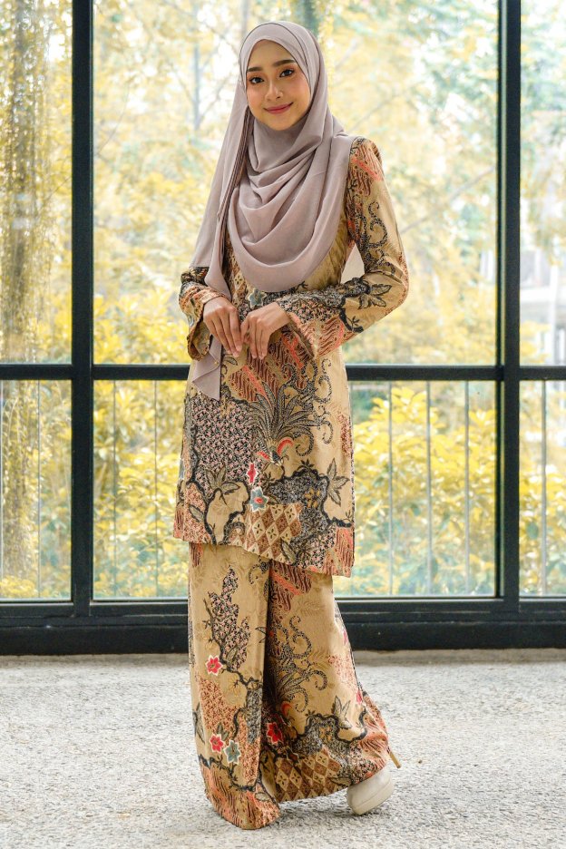 Baju Kurung Batik Satin Silk Najiha - Golden Nut