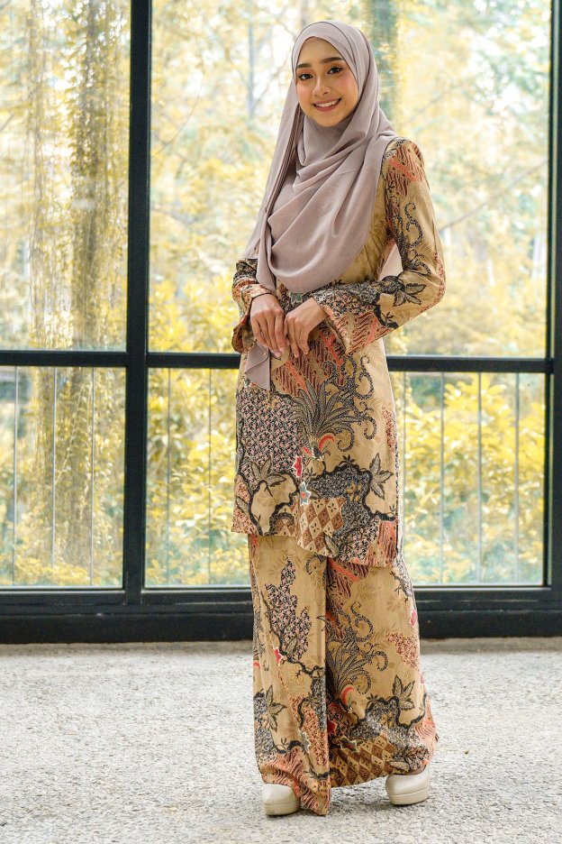 Baju Kurung Batik Satin Silk Najiha - Golden Nut
