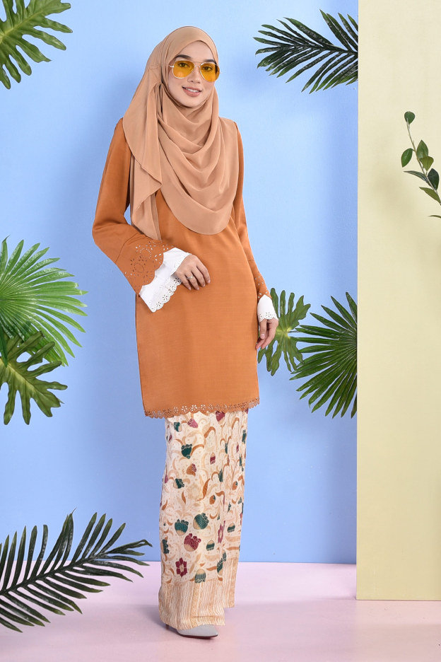 Baju Kurung Batik Lasercut Naola - Marigold