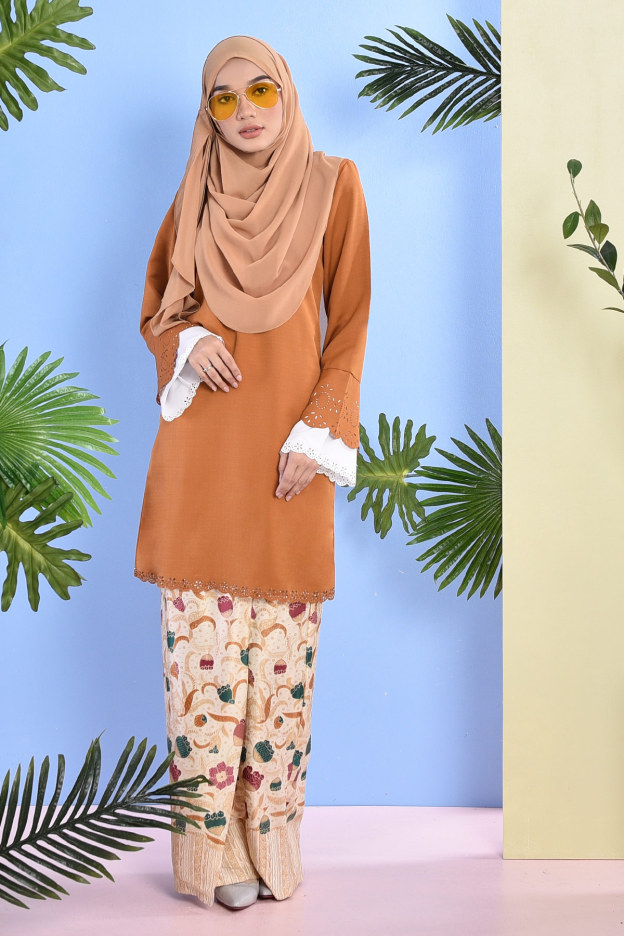 Baju Kurung Batik Lasercut Naola - Marigold
