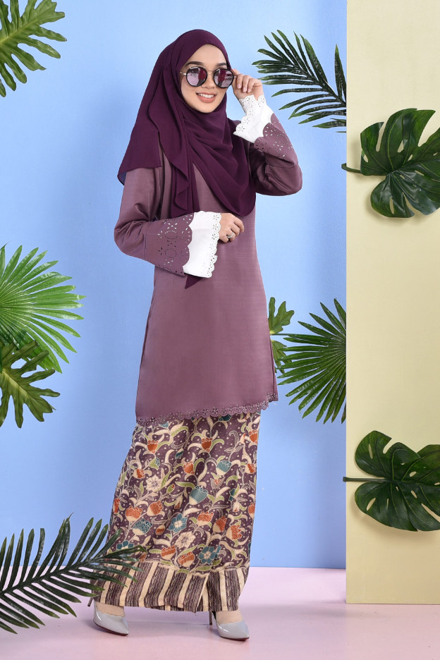 Baju Kurung Batik Lasercut Naola - Lavender