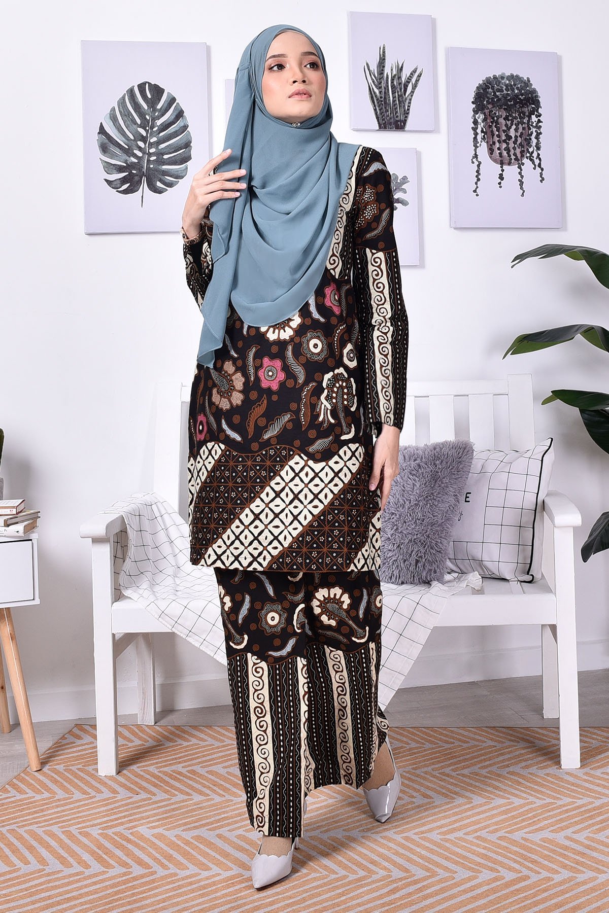 Baju Kurung Batik Norin - Brown