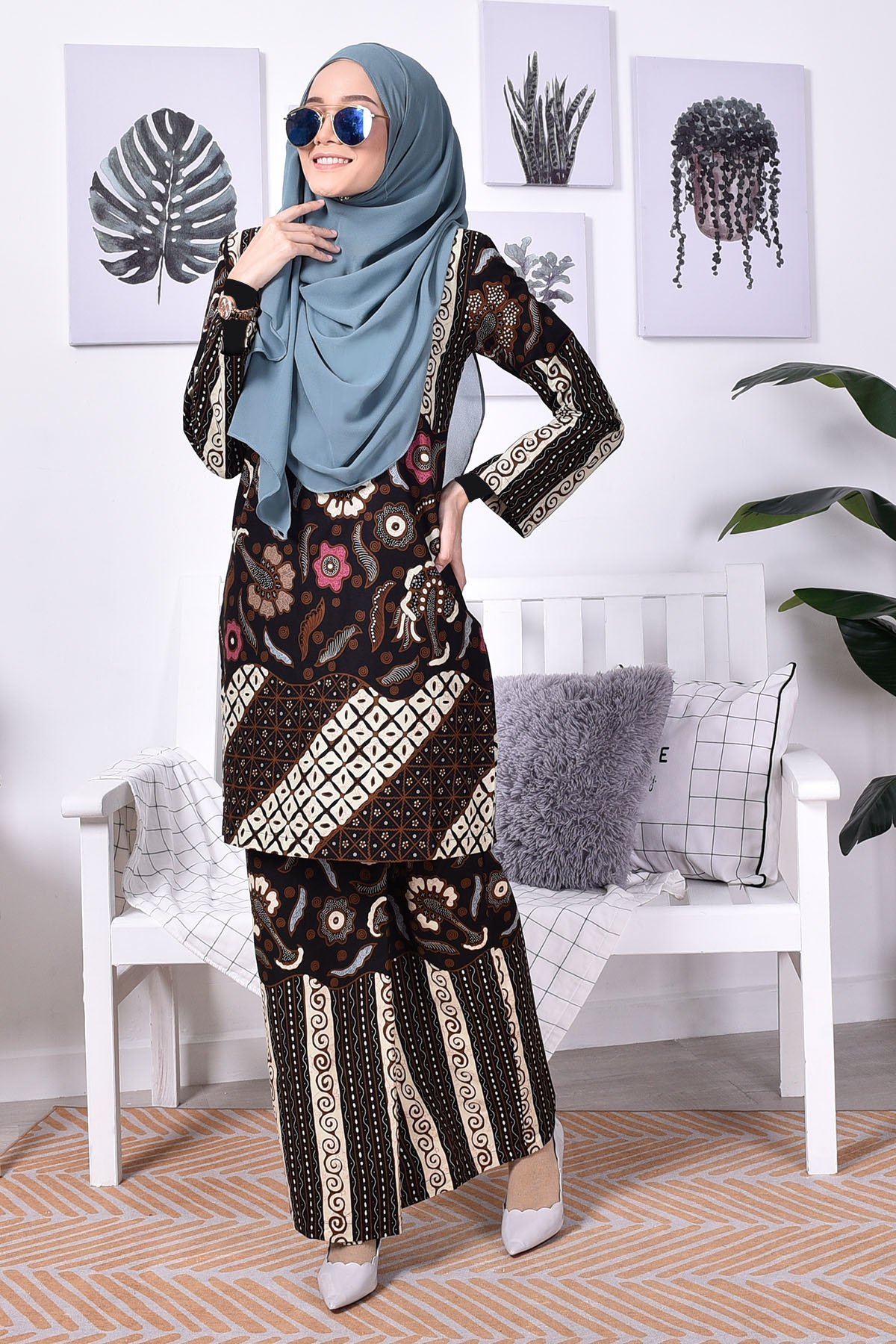 Baju Kurung Batik Norin - Brown