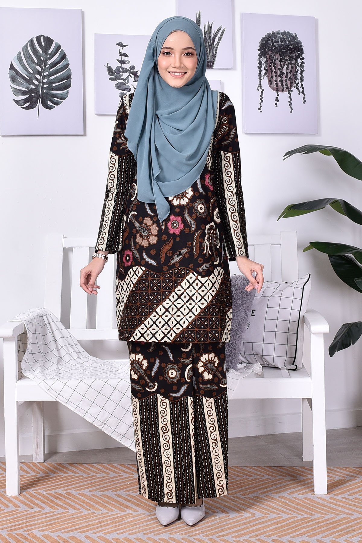Baju Kurung Batik Norin - Brown