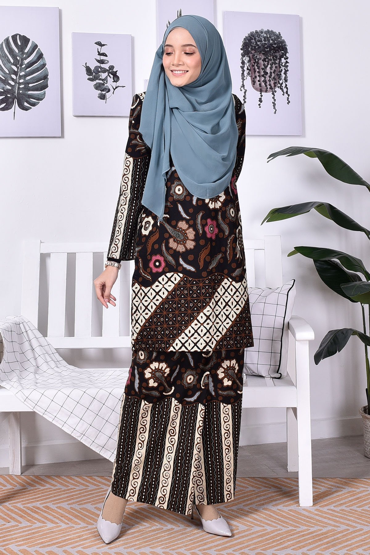 Baju Kurung Batik Norin - Brown