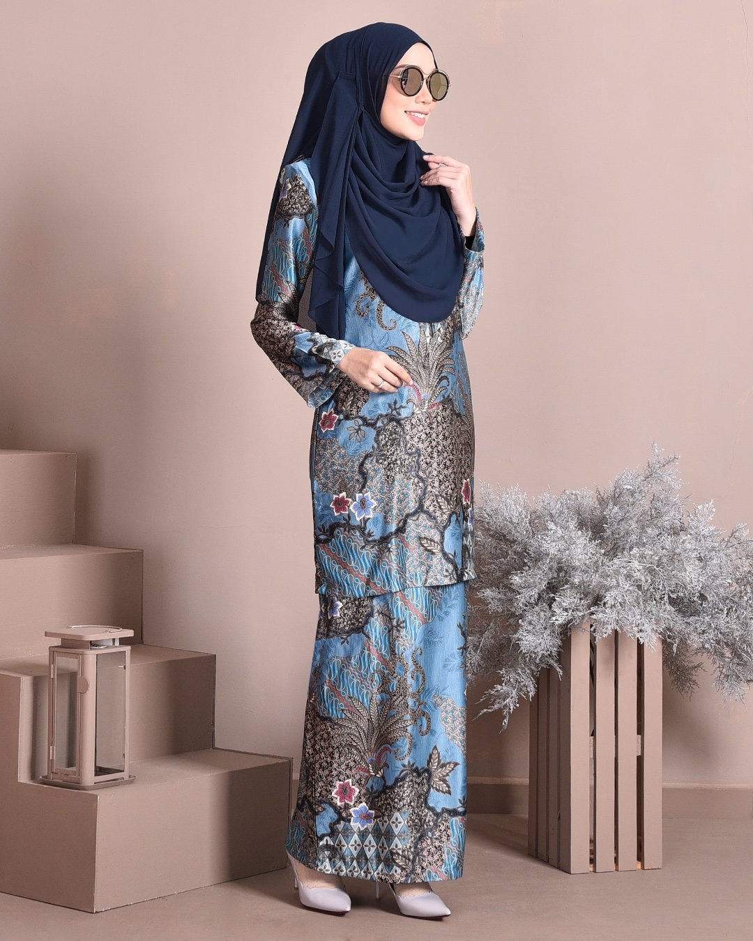 Baju Kurung Batik Satin Silk Najiha - Sea Blue