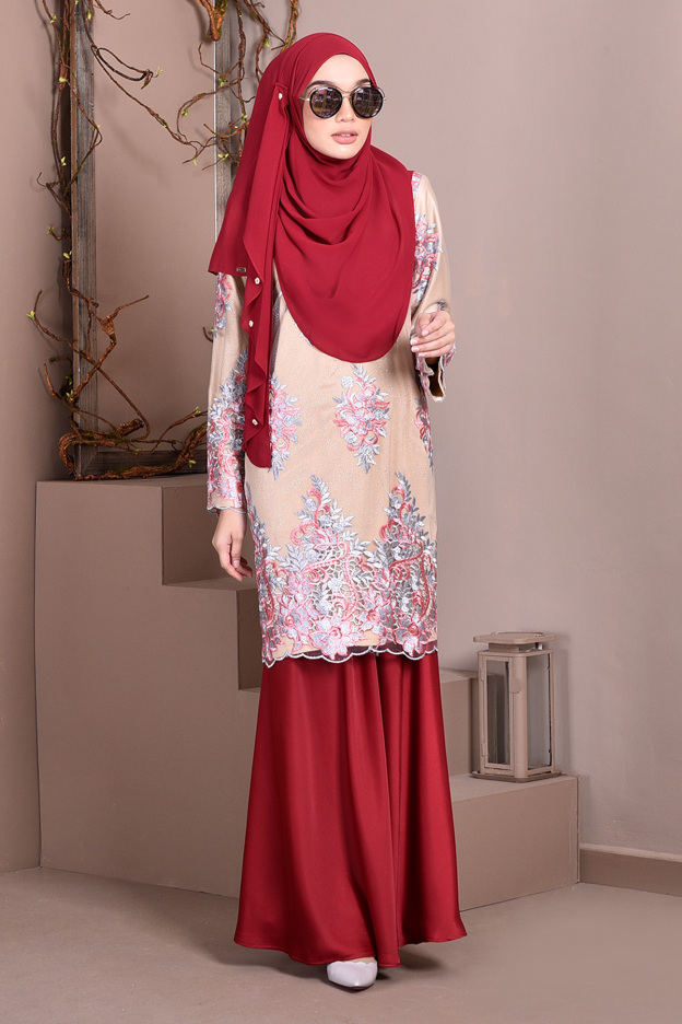 Baju Kurung Lace Brettany Glitter - Strawberry