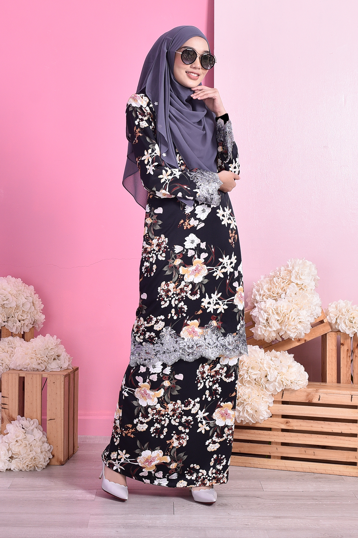 Baju Kurung Lace Damien - Black 2