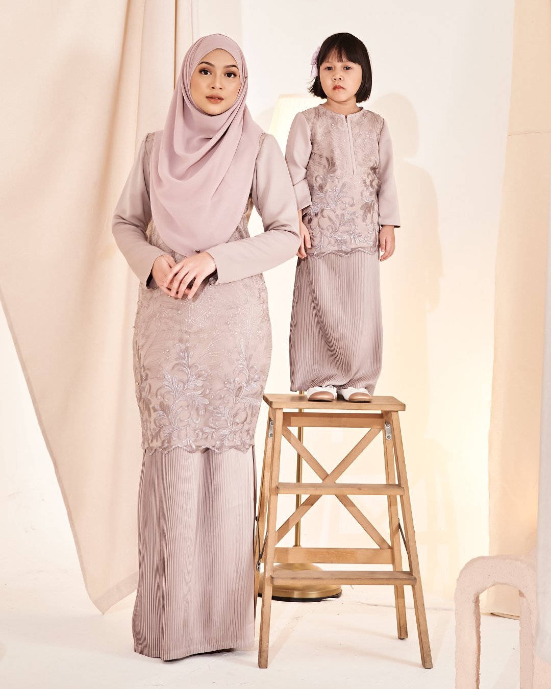 Baju Kurung Lace Pleated Erin Kids - Khaki Brown