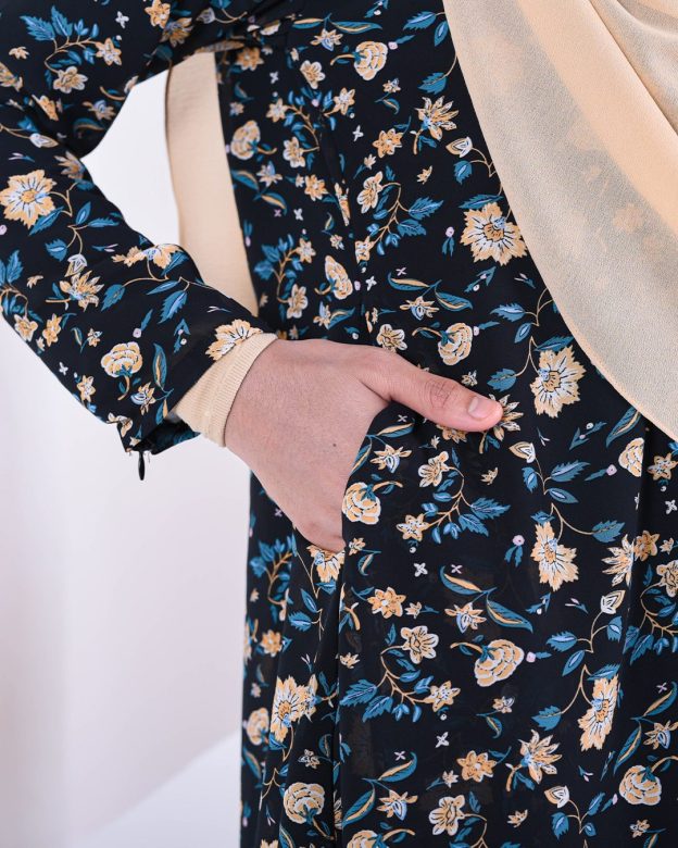 Baju Kurung Moden Fishtail Leana Laluna X MCC - Fiona Black