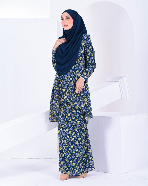 Baju Kurung Moden Fishtail Leana Laluna X MCC - Frichia Violet