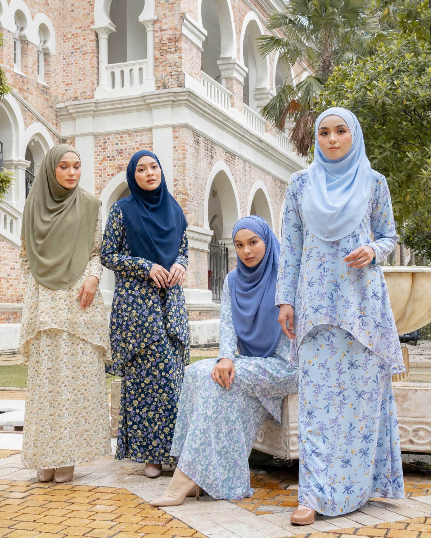 Baju Kurung Moden Fishtail Leana Laluna X MCC - Frichia Violet