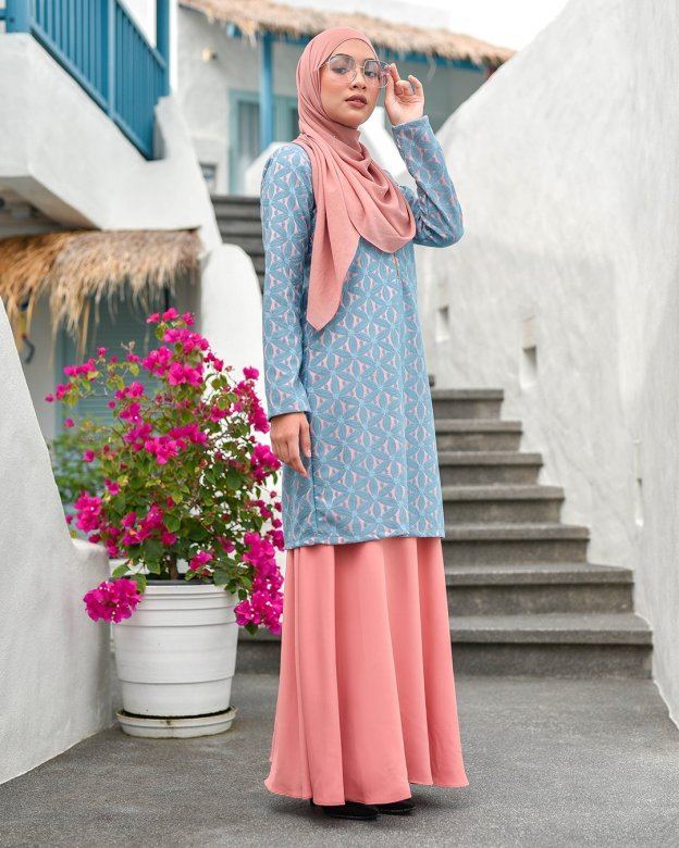 Baju Kurung Moden Lace Geetha - Ice Peach