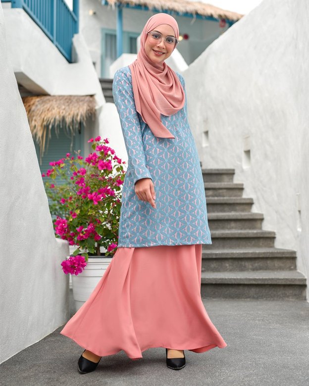 Baju Kurung Moden Lace Geetha - Ice Peach