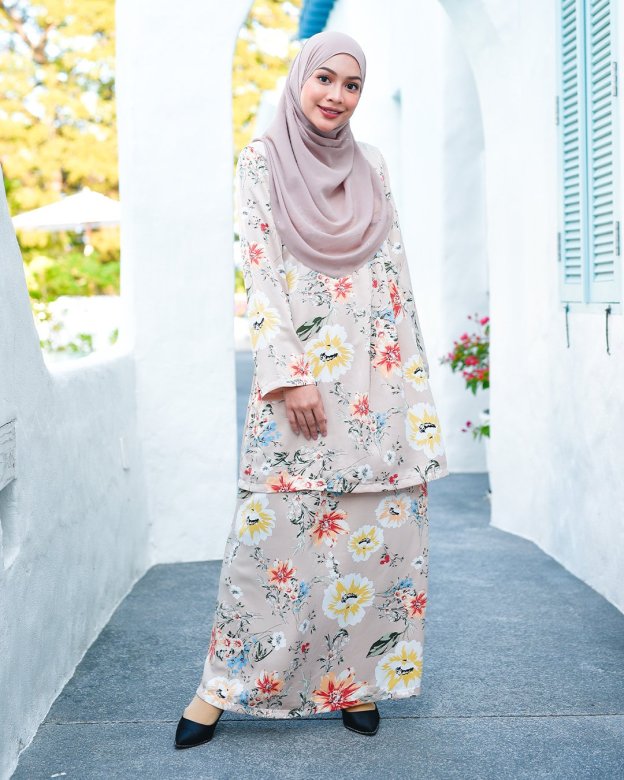 Baju Kurung Pleated Afeefa - Hazelnut Brown