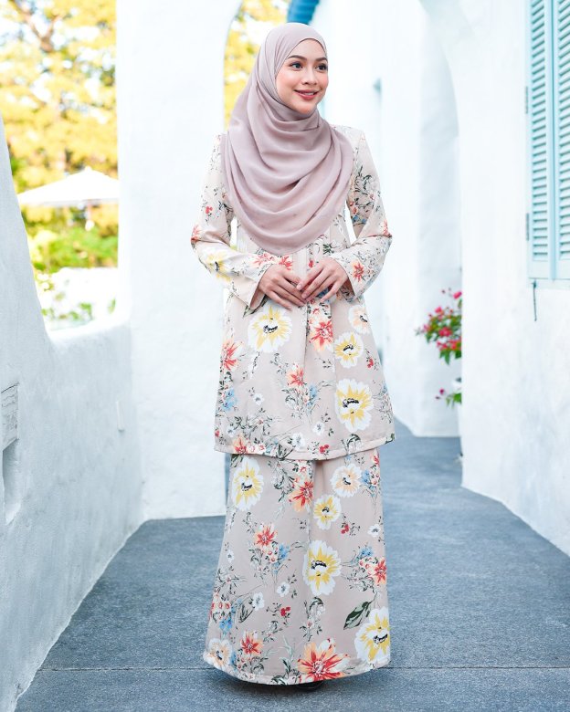 Baju Kurung Pleated Afeefa - Hazelnut Brown