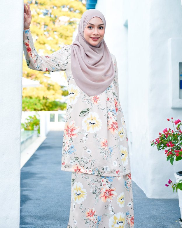 Baju Kurung Pleated Afeefa - Hazelnut Brown