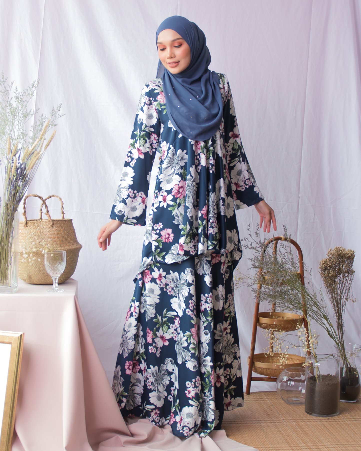Baju Kurung Hi-Lo Adlina - Navy Blue