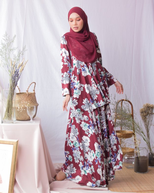 Baju Kurung Hi-Lo Adlina - Red Burgundy