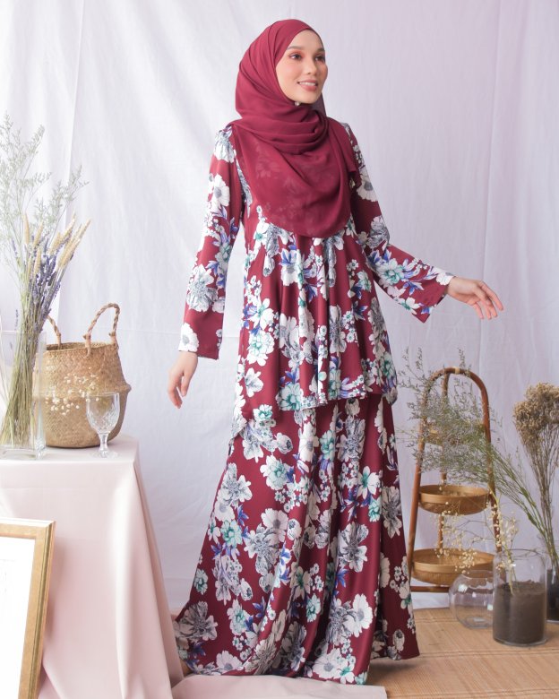 Baju Kurung Hi-Lo Adlina - Red Burgundy