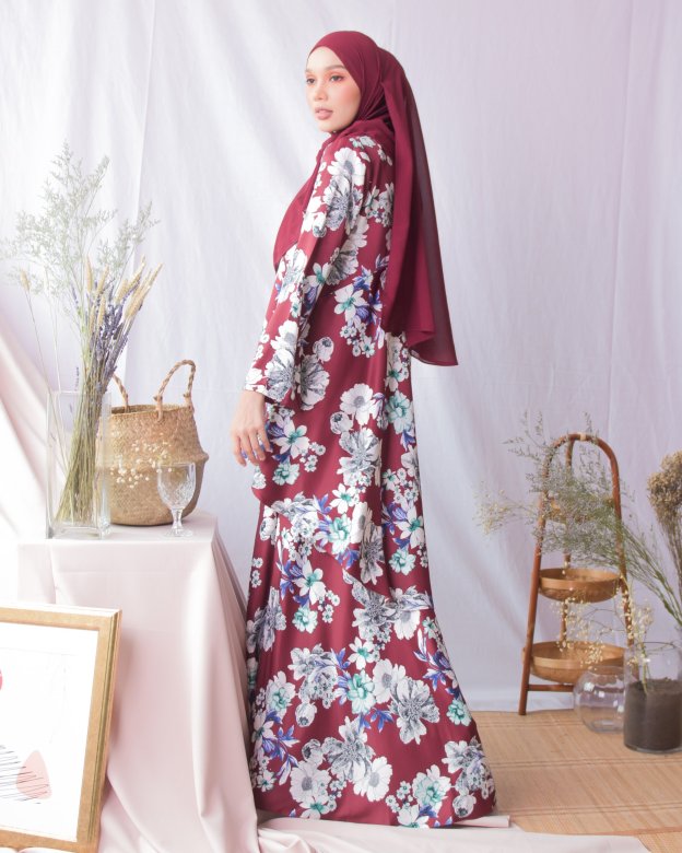 Baju Kurung Hi-Lo Adlina - Red Burgundy