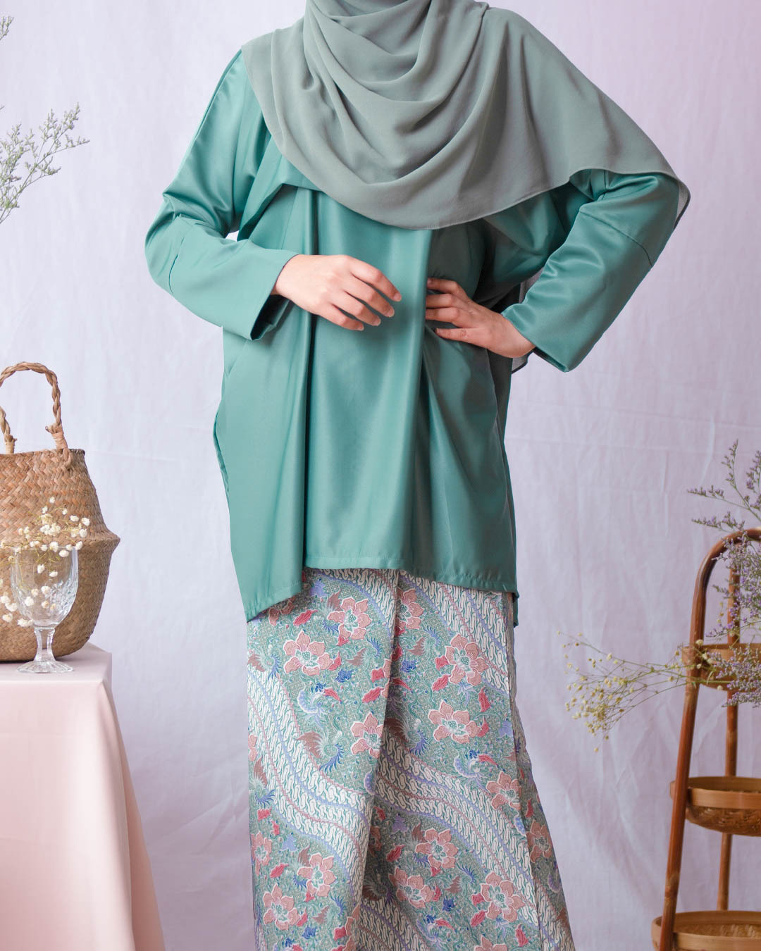 Baju Kurung Kaftan Batik Adiratna - Green Hunter