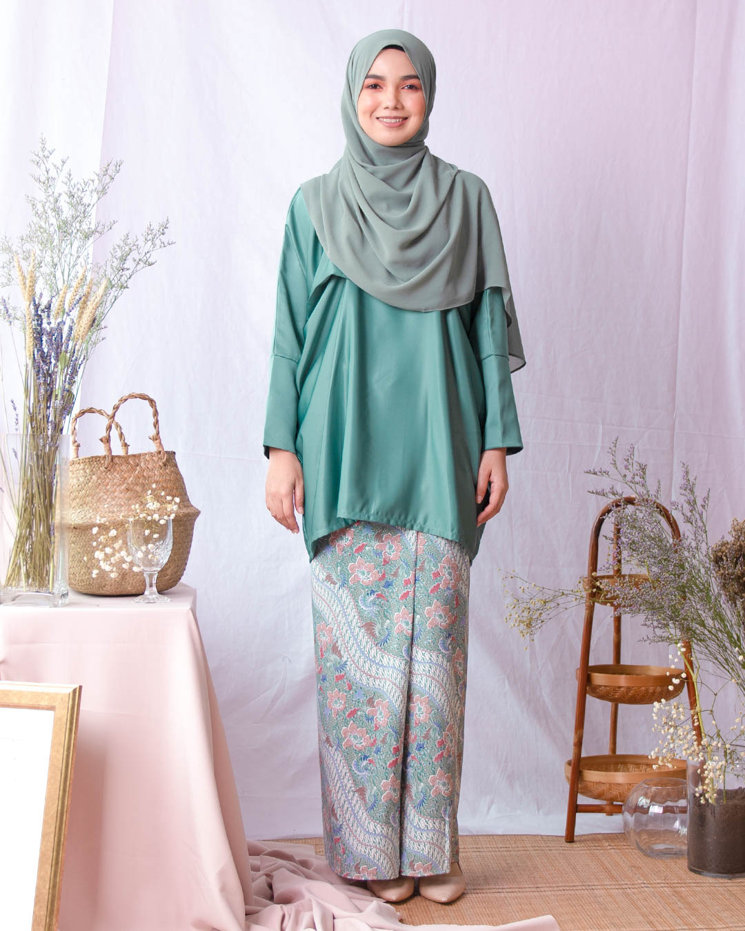 Baju Kurung Kaftan Batik Adiratna - Green Hunter