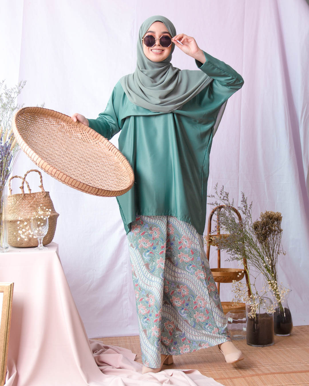Baju Kurung Kaftan Batik Adiratna - Green Hunter