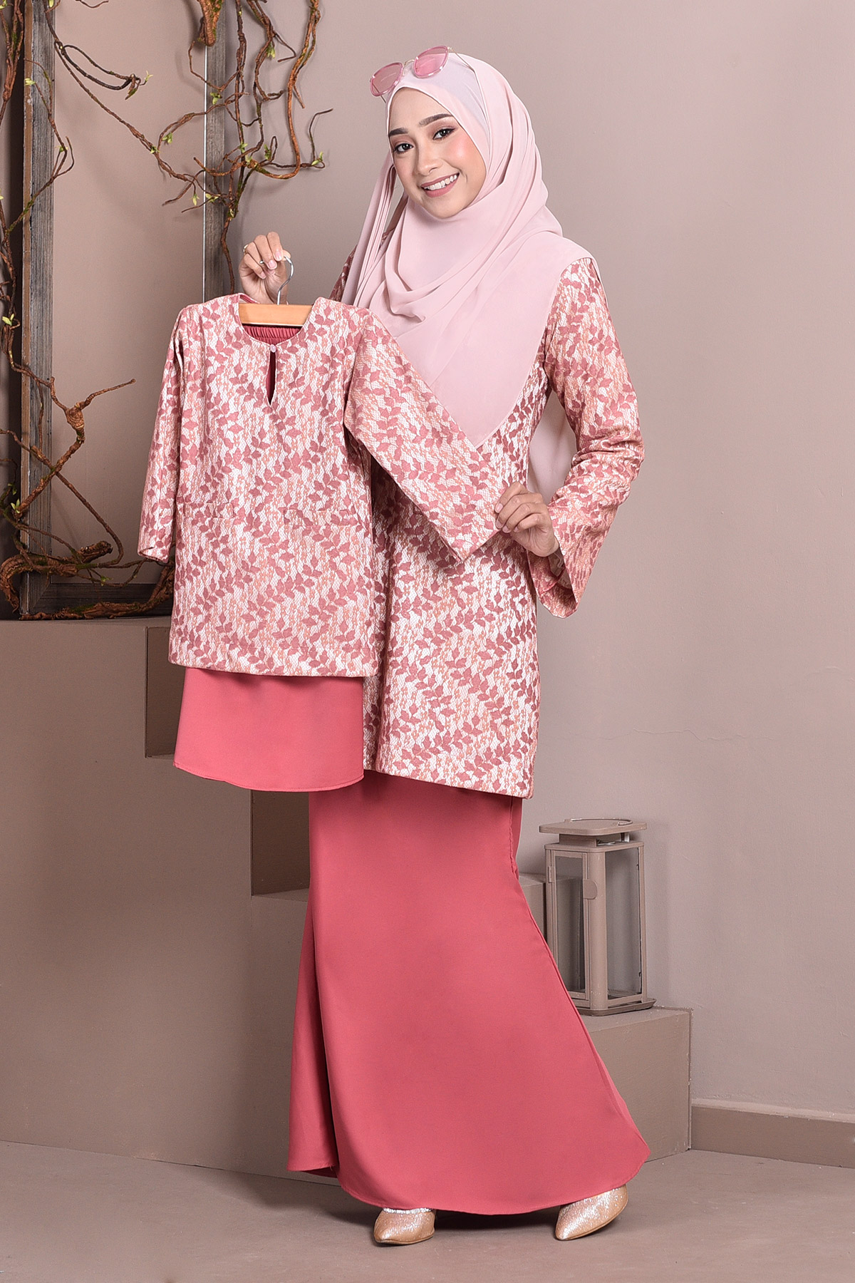 Baju Kurung Kedah Lace Gemima Kids - Charm Pink
