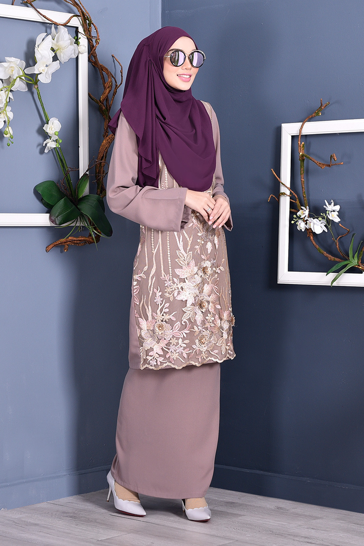 Baju Kurung Lace 3D Azween - Mocha Brown