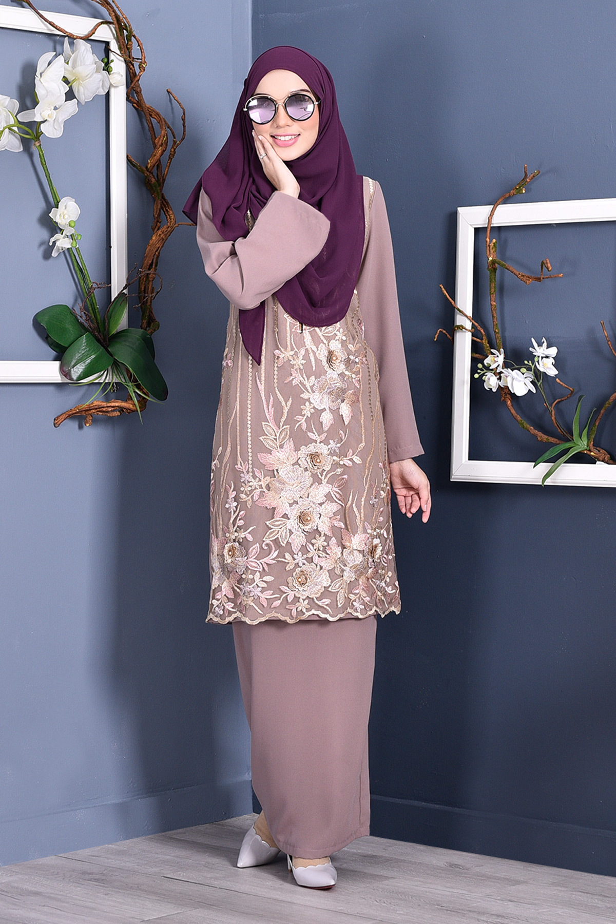 Baju Kurung Lace 3D Azween - Mocha Brown