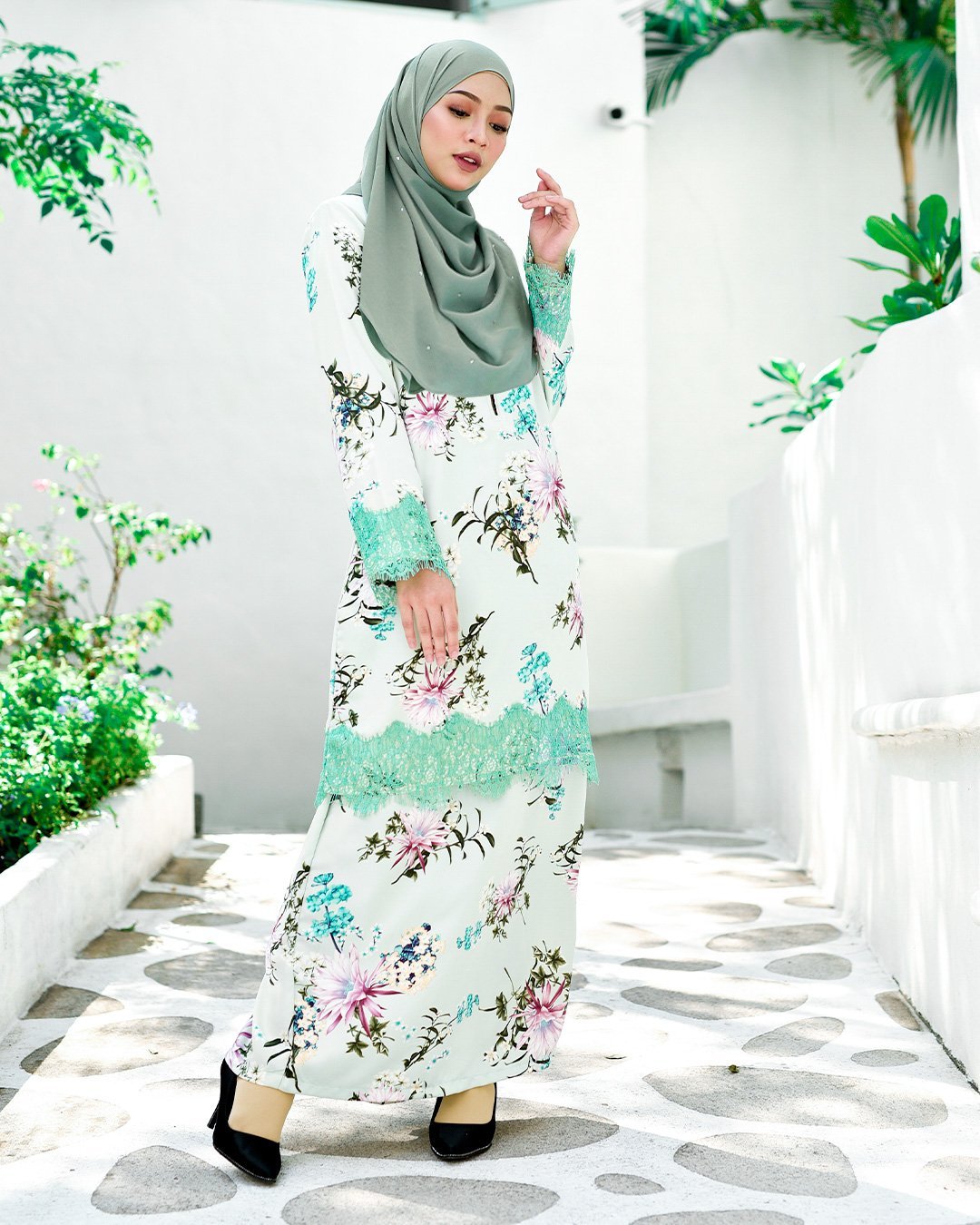 Baju Kurung Lace Abeer - Madeira Green