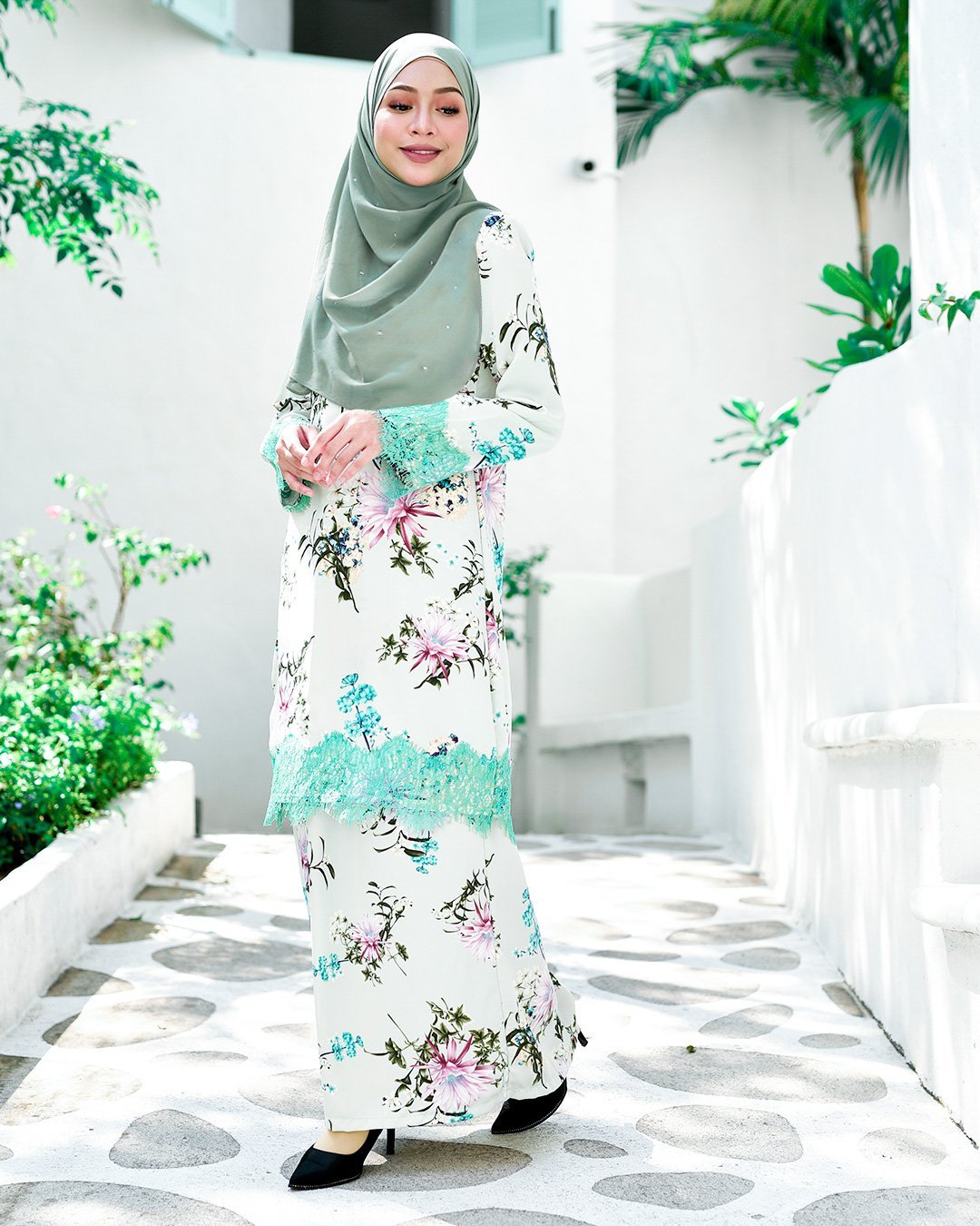 Baju Kurung Lace Abeer - Madeira Green