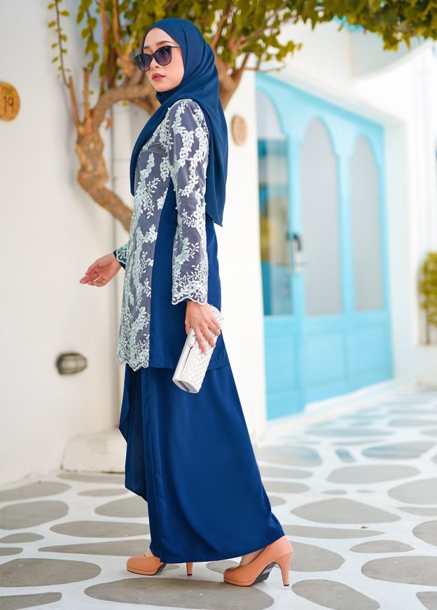 Baju Kurung Lace Pearl Adila - Sea Blue