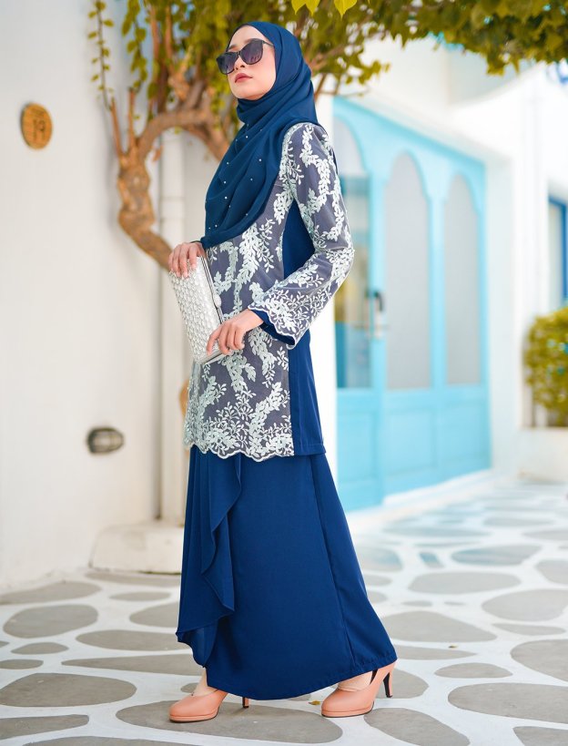 Baju Kurung Lace Pearl Adila - Sea Blue