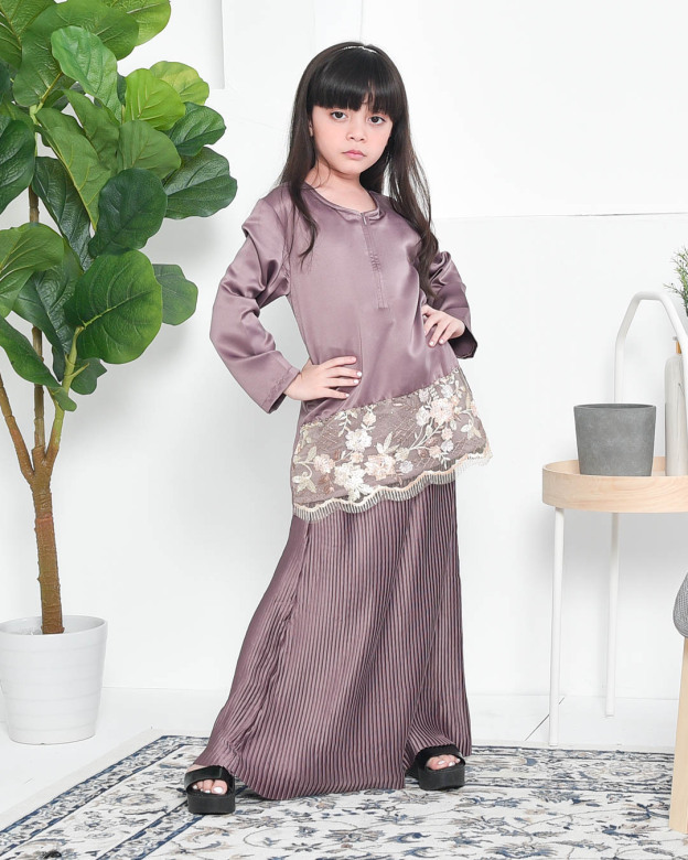 Baju Kurung Lace Pleated Aeni Kids - Espresso Brown
