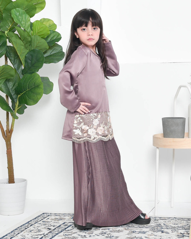 Baju Kurung Lace Pleated Aeni Kids - Espresso Brown