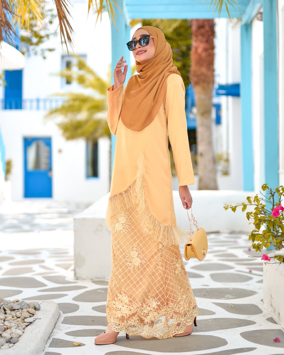 Baju Kurung Lace Tulle Aisyah - Ferrero Gold