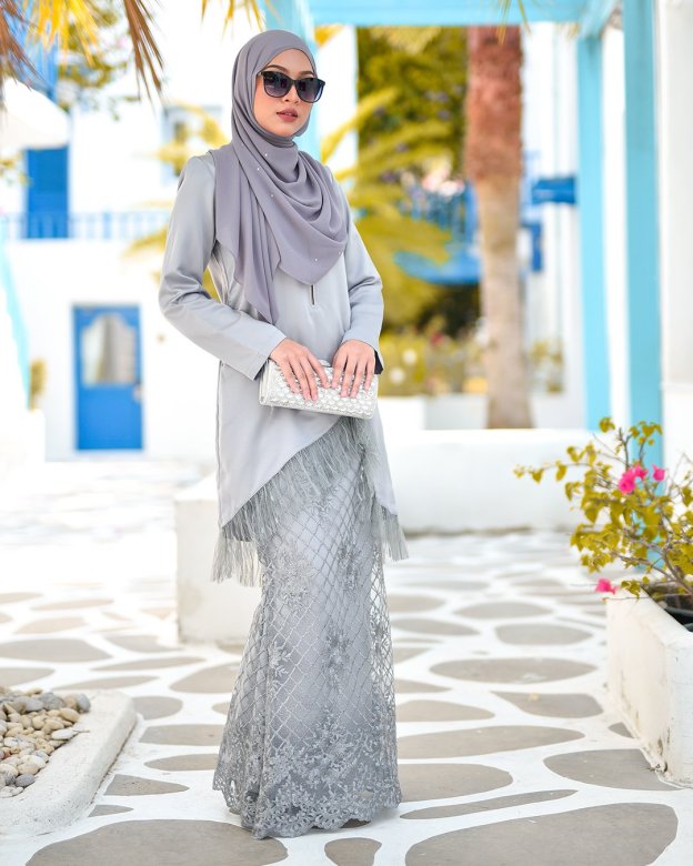 Baju Kurung Lace Tulle Aisyah - Silver Cloud