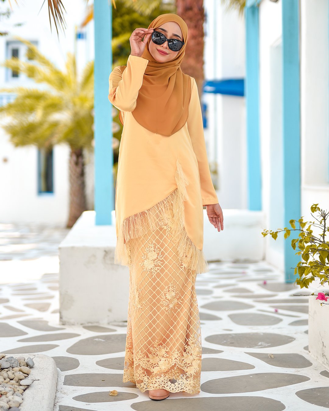 Baju Kurung Lace Tulle Aisyah - Ferrero Gold