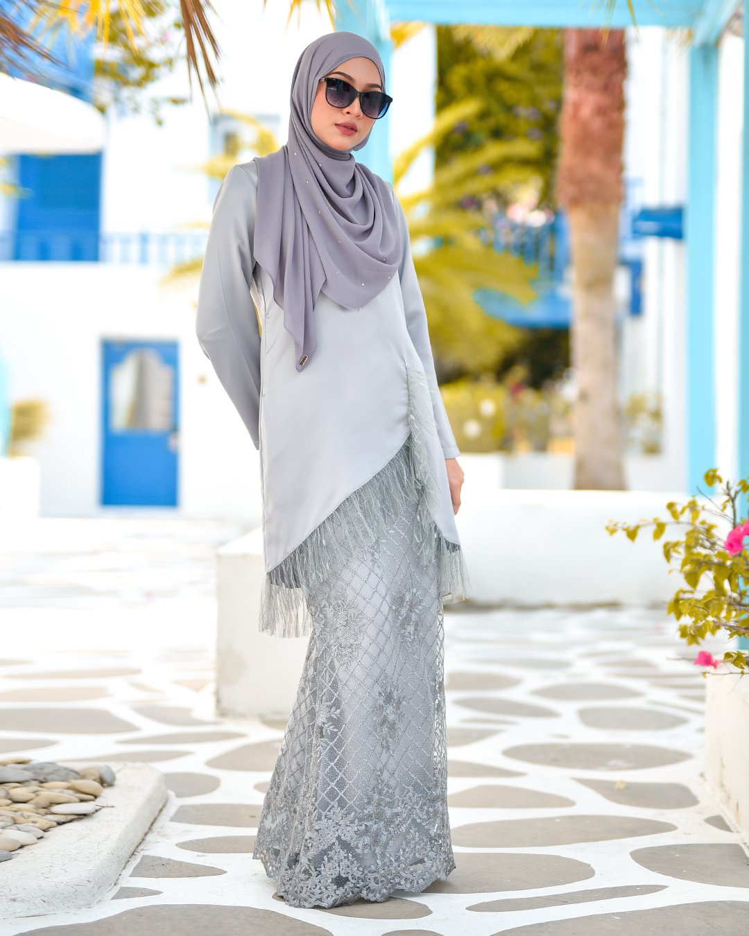 Baju Kurung Lace Tulle Aisyah - Silver Cloud