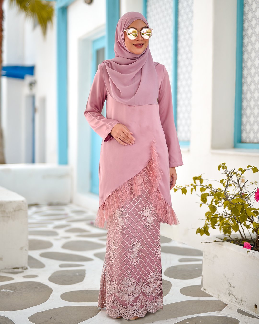 Baju Kurung Lace Tulle Aisyah - Quartz Pink