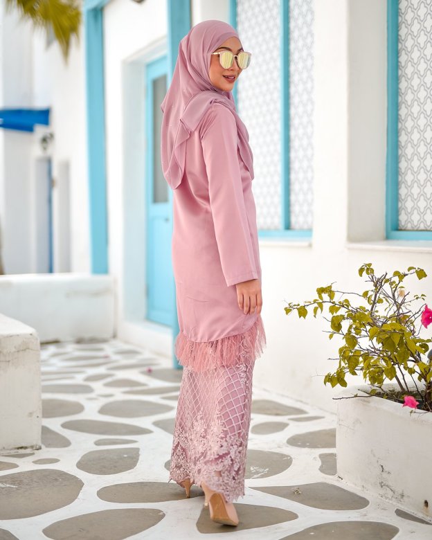 Baju Kurung Lace Tulle Aisyah - Quartz Pink