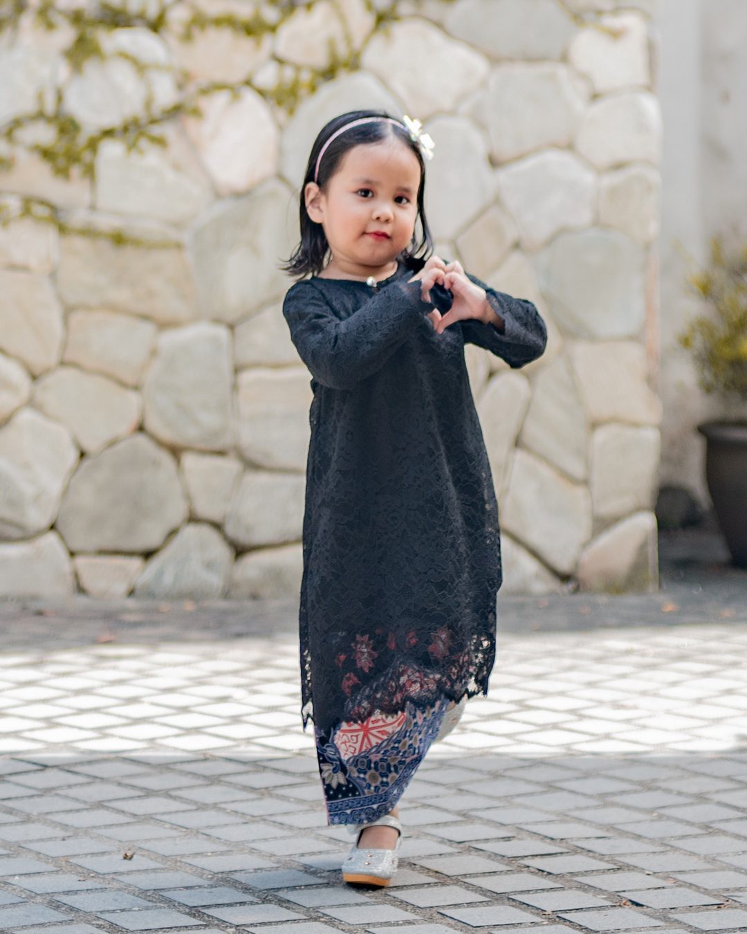 Baju Kurung Batik Alice Lace Kids - Karma Black