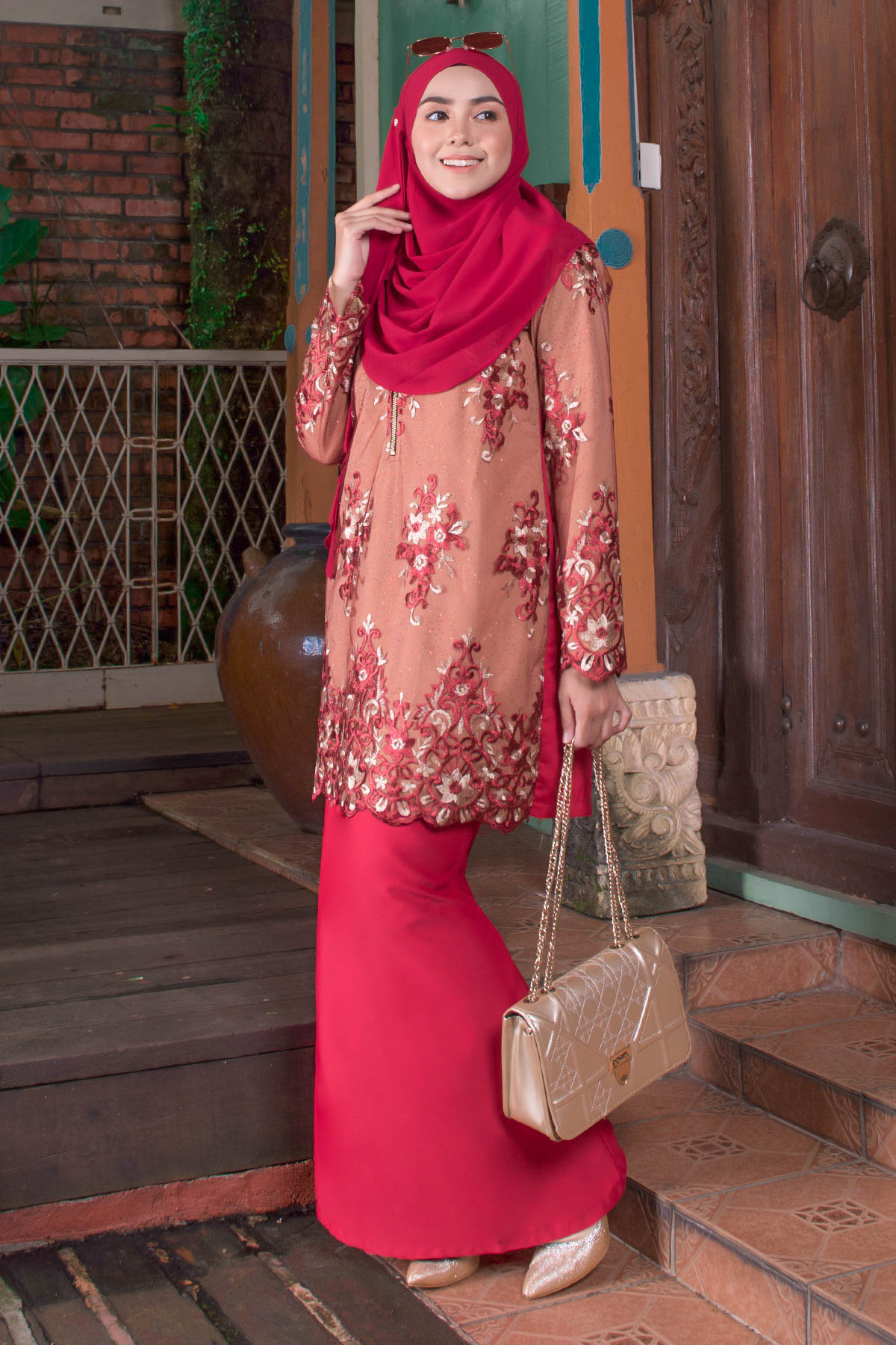 Baju Kurung Lace Amabelle - Cherry Red
